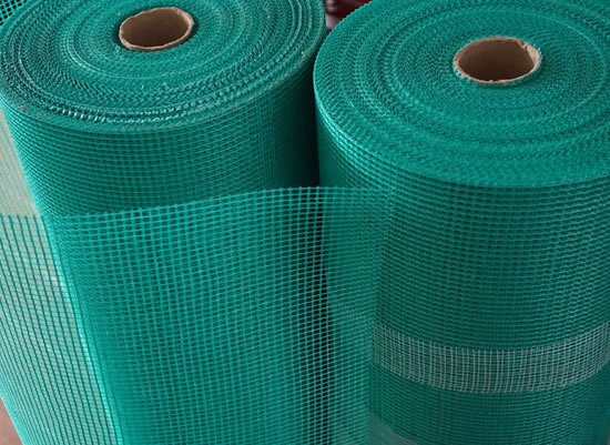 Experience AR Glass Fiber Mesh's strength in architecture. Perfect for alkaline conditions, it offers alkali resistance, ideal for cement structures and insulation.